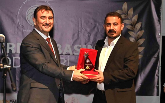 Halil Dağ Tekirdağ Basın Ödülleri'nde Birinci Oldu
