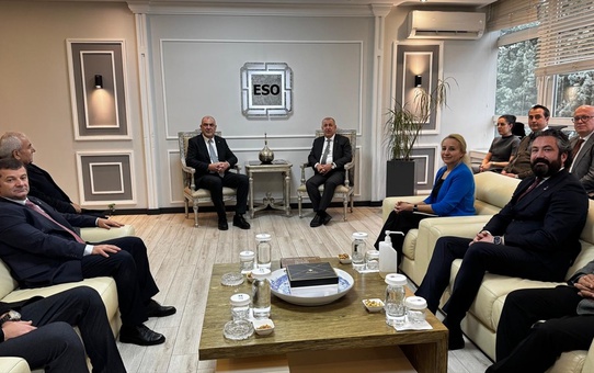 Özdağ, Eskişehir'de Deprem Uyarısı Yaptı