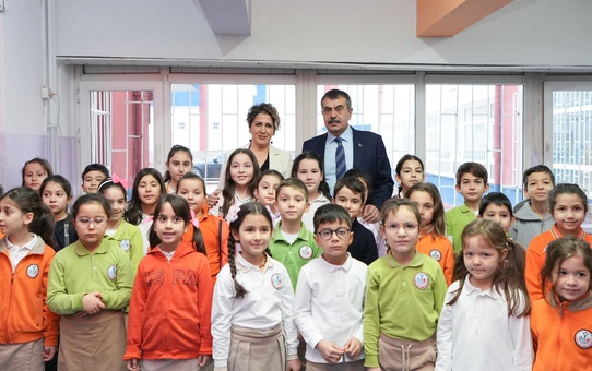 Milli Eğitim Bakanı Tekin Hamdullah Suphi İlkokulu'nda Etkinliklere Katıldı