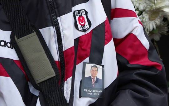 Gazeteci Deniz Arman Son Yolculuğuna Uğurlandı