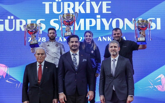 Büyükler Kadınlar Türkiye Güreş Şampiyonası Sonuçlandı