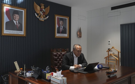 Büyükelçi Purnama'dan Yılın Kareleri Oylamasına Katılım