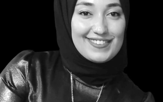 İkiz Bebek Doğuran Öğretmen Hayatını Kaybetti