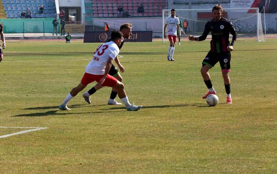 Isparta 32 Spor - Altınordu Maçı 1-1 Beraberlik İle Sonlandı