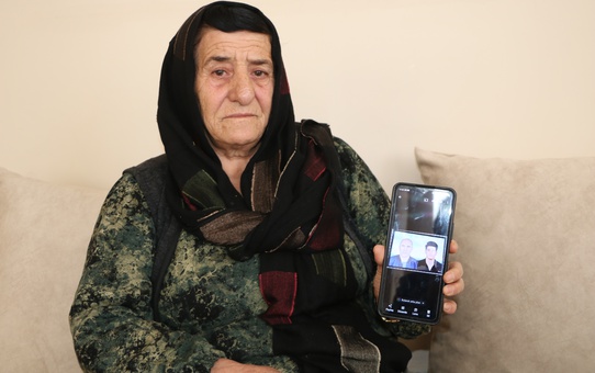 Deprem Acısı: Hakkari'den Hatay'a Giden Baba ve Oğlu Hayatını Kaybetti