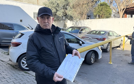 Tekirdağ'da Sokak Girişi Bariyerle Kapandı