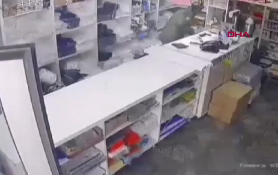 Cezaevinden İzinli Çıkan Hırsız, İş Yerinden Para Çaldı