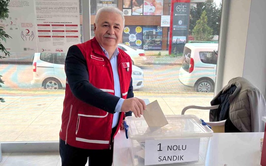 Fevzi Er Yeniden Kızılay Başkanı