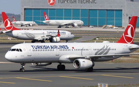 THY, Adana Şakirpaşa Havalimanı'nda uçuş eğitim faaliyetine başladı