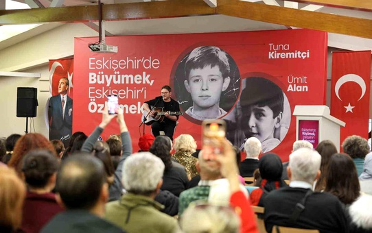 Eskişehir'de Büyümek, Eskişehir'i Özlemek! Söyleşisi Büyük İlgi Gördü