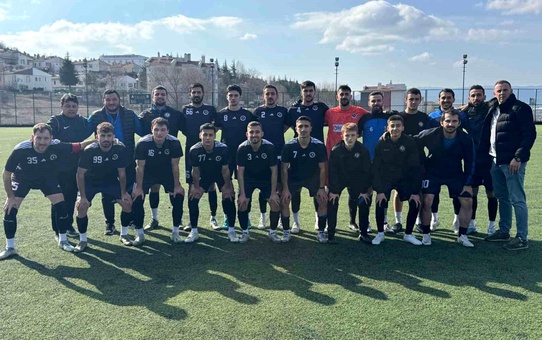 Pazaryerispor, İçköyspor'u 5-0 Yendi