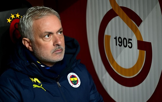 Totti ve Cassano birbirine girdi: Jose Mourinho İtalya'yı karıştırdı