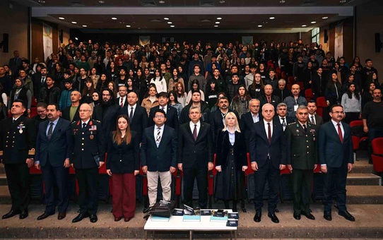 Antalya'nın Fethinin 818. Yıl Dönümü Kutlandı