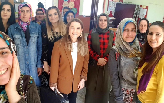 Nurten Öğretmen'den Kadınlara Fırsat