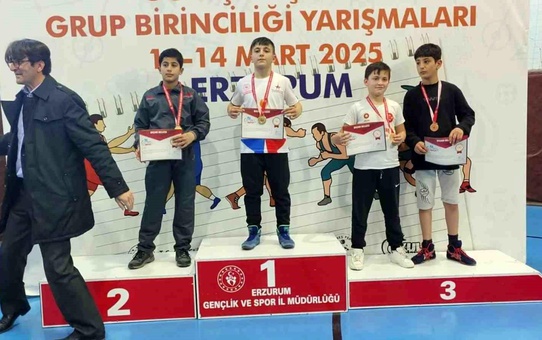 Karslı Güreşçiler Erzurum'da Başarı Kazandı