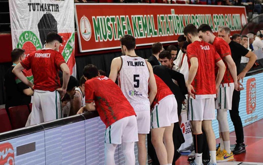 Karşıyaka, Büyükçekmece'yi Farkla Geçti