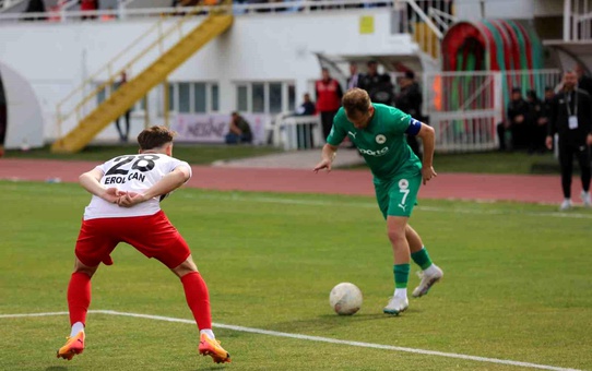 Isparta 32 Spor, Erzincanspor'u 2-0 Yendi