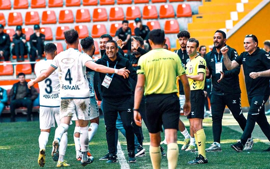 3. Lig 4. Grup Hakemler Belli Oldu