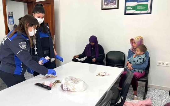 Adana'da Dilenci Operasyonu: Çocuklarla Dilenme ve Yalan Savunmalar Ortaya Çıktı