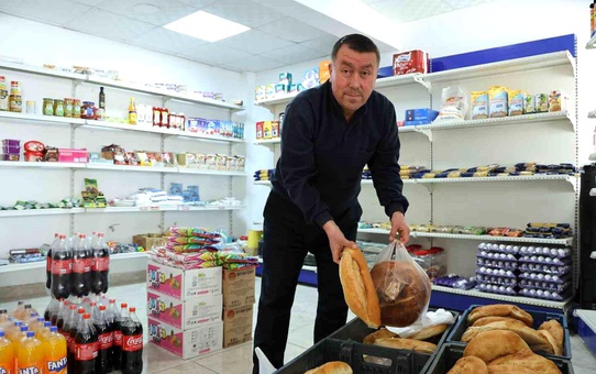 Kırşehir'de Bakkaldan Yardım Kampanyası