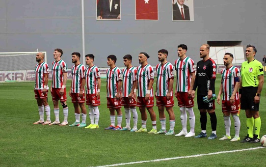 Karşıyaka, Anadolu Üniversitesi'ni 4-2 Yendi