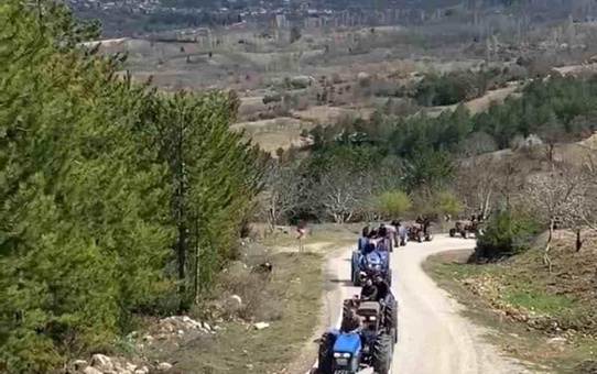 Traktörlerle Bayramlaşma Geleneği