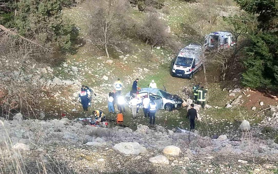 Konya'da Uçurumda Kaza: 2 Ölü