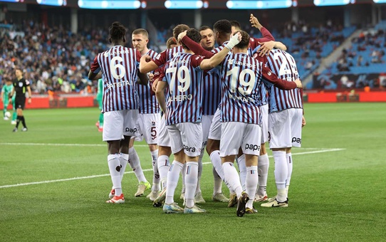 Bodrum FK'yı uzatmalarda 3-2 yenen Trabzonspor, Ziraat Türkiye Kupası'nda yarı finale yükseldi