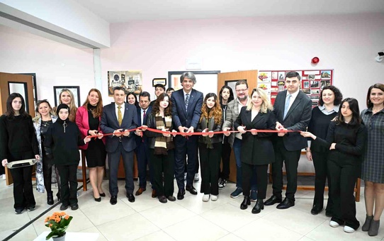 Kocaeli Güzel Sanatlar Lisesi'nde Enver Ercan Kütüphanesi Açıldı