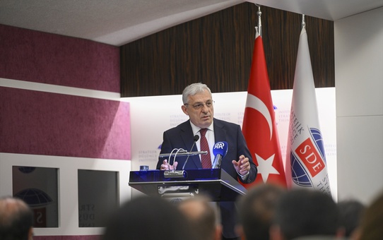 Diplomat Gözüyle Çin-ABD ve Türkiye-Çin İlişkileri