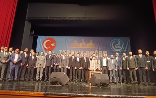 Bursa'da Ülkü Ocakları'ndan Konser