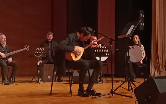 Aşık Veysel'in Eserleriyle Dolu Bir Gece