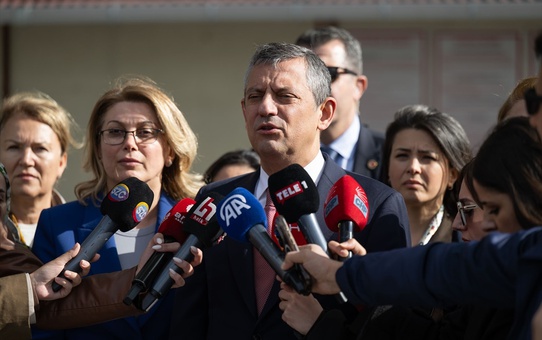 Özgür Özel, Bakırköy Cezaevi'ni Ziyaret Etti