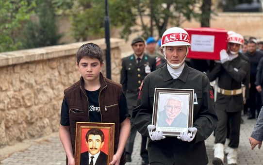 73 Yaşındaki Kıbrıs Gazisi Toprağa Verildi