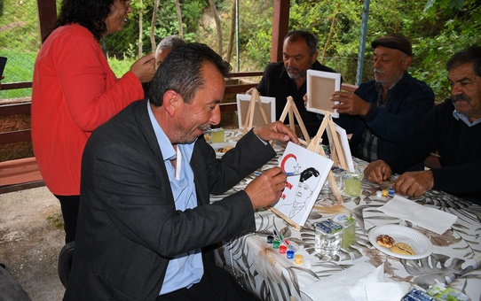 Öğrencilerden Gazze'ye Renkli Destek