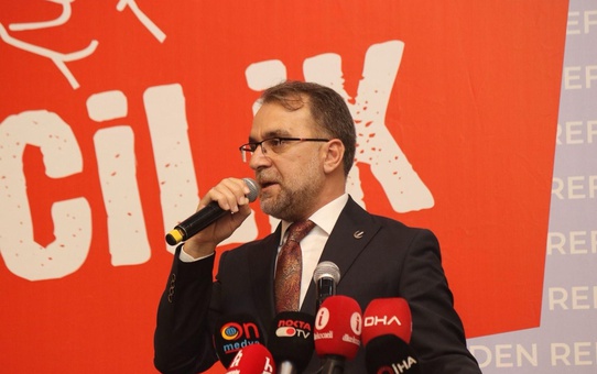 Yeniden Refah Partisi'nde İstifa İddialarına Yanıt