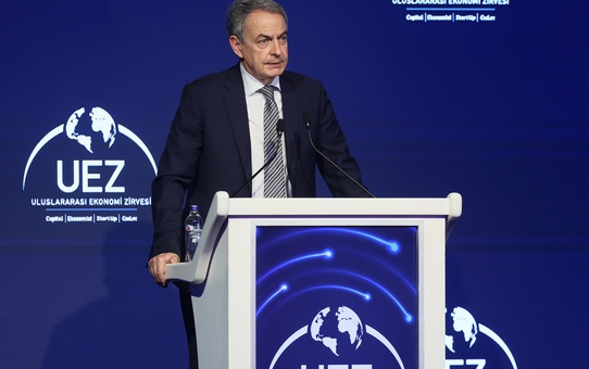 Zapatero'dan Türkiye'nin AB'ye Entegrasyonu Vurgusu