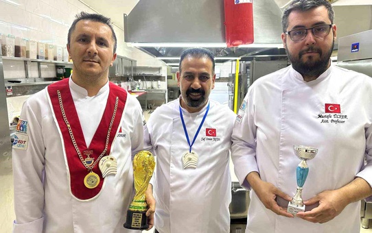 Kayseri Şefleri Hırvatistan'da Altın Madalya Kazandı