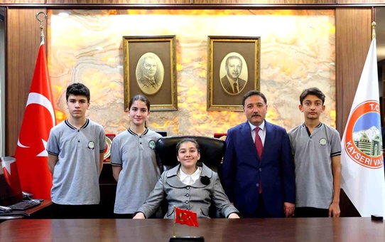 Kayseri'de Temsili Vali Koltuğu Devir Teslimi