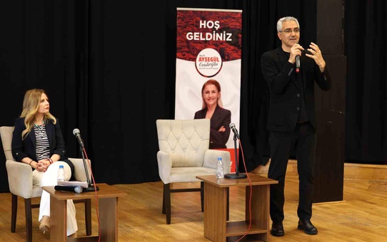 Bakırköy Muhabbeti'nde Mümin Sekman ve Bahar Eriş ile Verimli Söyleşi