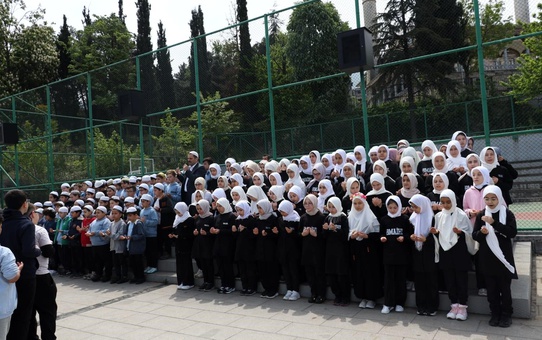 İmam hatip lisesi öğrencilerinden hatim merasimi
