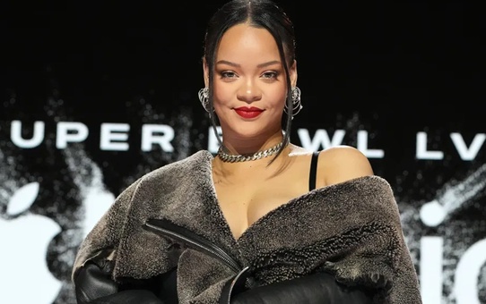 Rihanna'dan Met Gala'da sürpriz hamilelik duyurusu