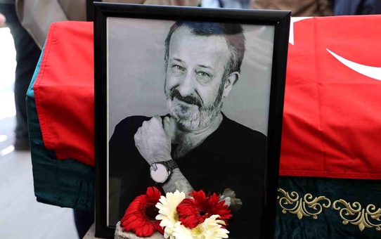 Naşit Özcan Son Yolculuğuna Uğurlandı