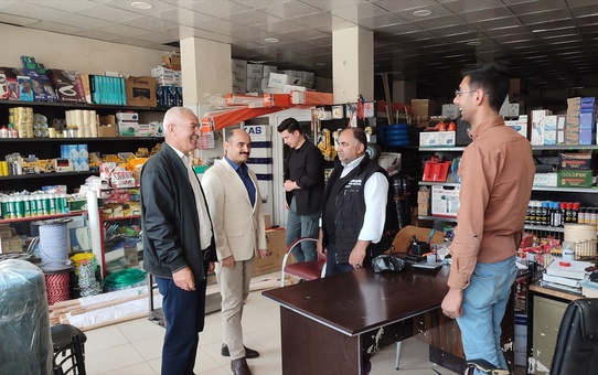 Kaymakam Altınöz Esnafı Ziyaret Etti