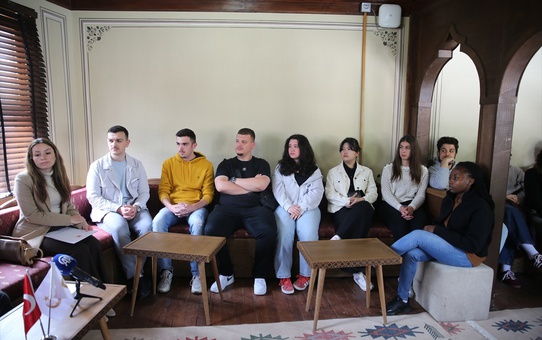 Edirne'de 'Türk Dış Politikasında Balkanların Yeri ve Önemi' söyleşisi düzenlendi
