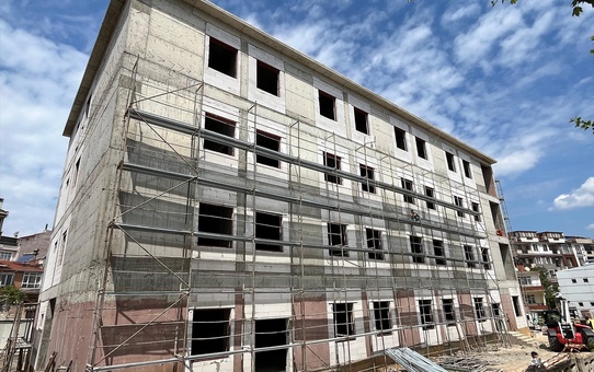 Hayrabolu'da TÜBİTAK Bilim Fuarı Düzenlendi