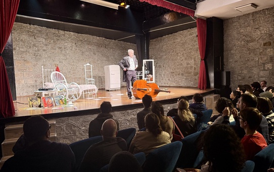 Karadeniz Tiyatro Festivali'nde İki Oyun Sergilendi