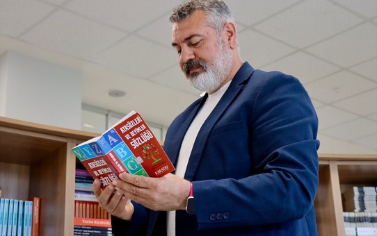 Atasözleri ile Ana Dil Bilinci Geliştirme