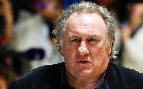 Gerard Depardieu Cinsel Saldırıdan Suçlu Bulundu