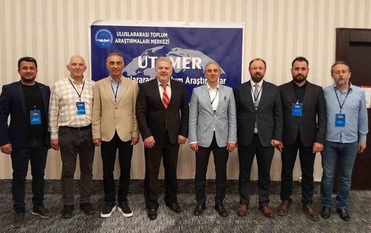 İzmir'de Taekwondo Çalıştayı Tamamlandı